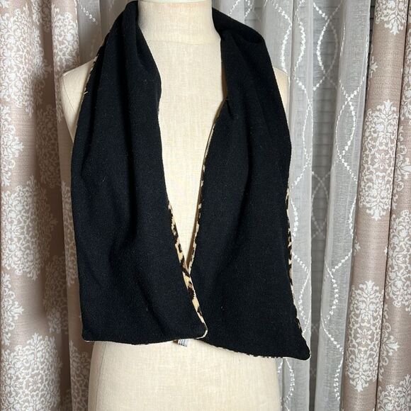 Animal Print Scarf - Picture 2 of 4